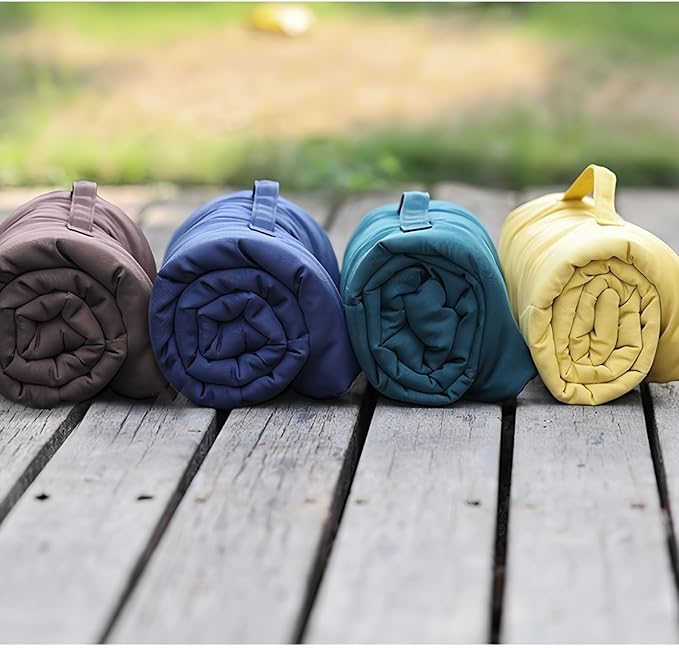 Dog Travel Mat | Camping Bed for Dogs | 37.4"x25.6" Waterproof Outdoor Dog Mat | Portable Place Mat for Dogs with Handle | Machine Washable | Easy Clean for Outdoor Adventures (Green)